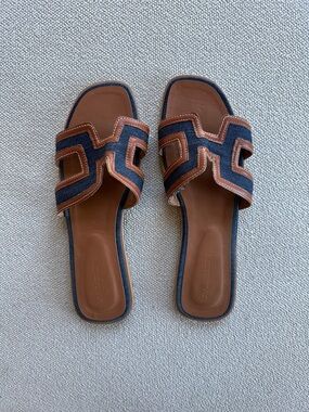 Brown & Navy Slide Sandals - Womens